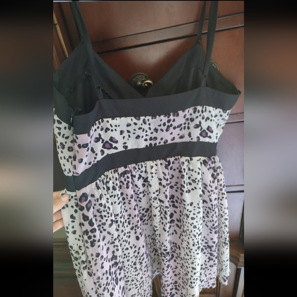 Dress - Picture 4 of 6